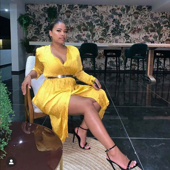 Zara wrinkle dress NWT - Picture 3 of 13